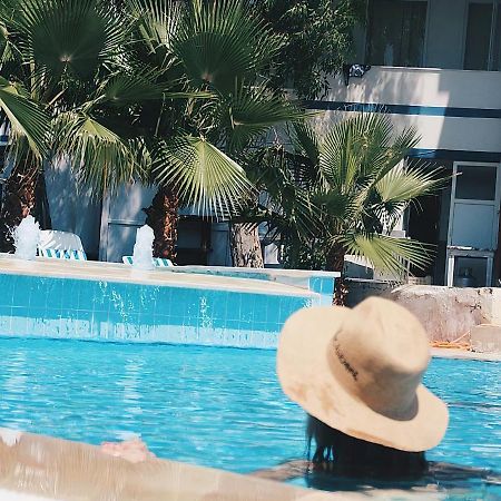 מנבגט Skys Beach Hotel מראה חיצוני תמונה