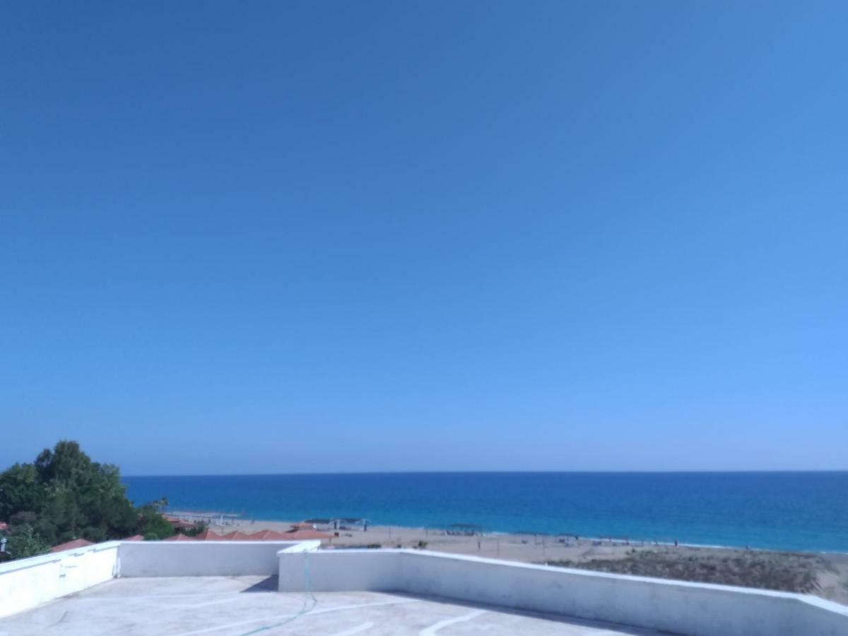 מנבגט Skys Beach Hotel מראה חיצוני תמונה